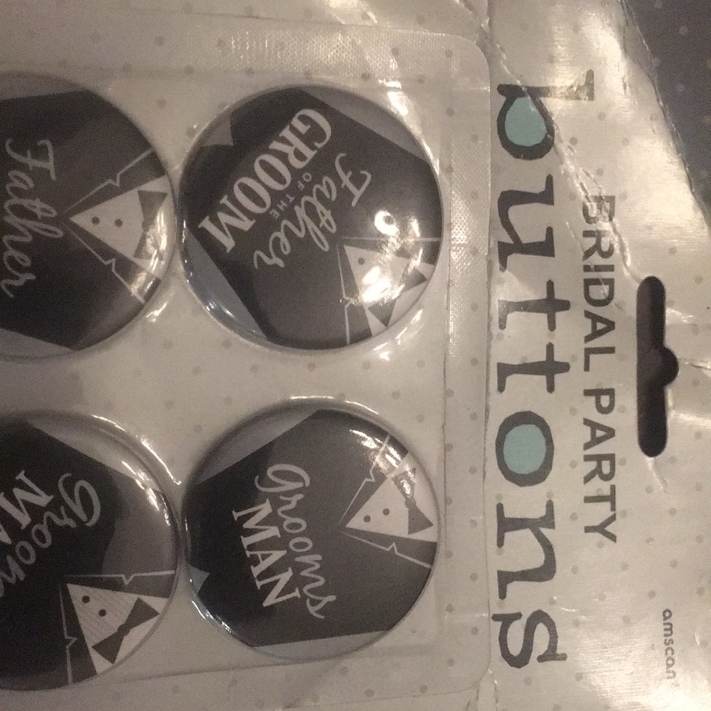Bridal Party Buttons - Picture 4 of 4